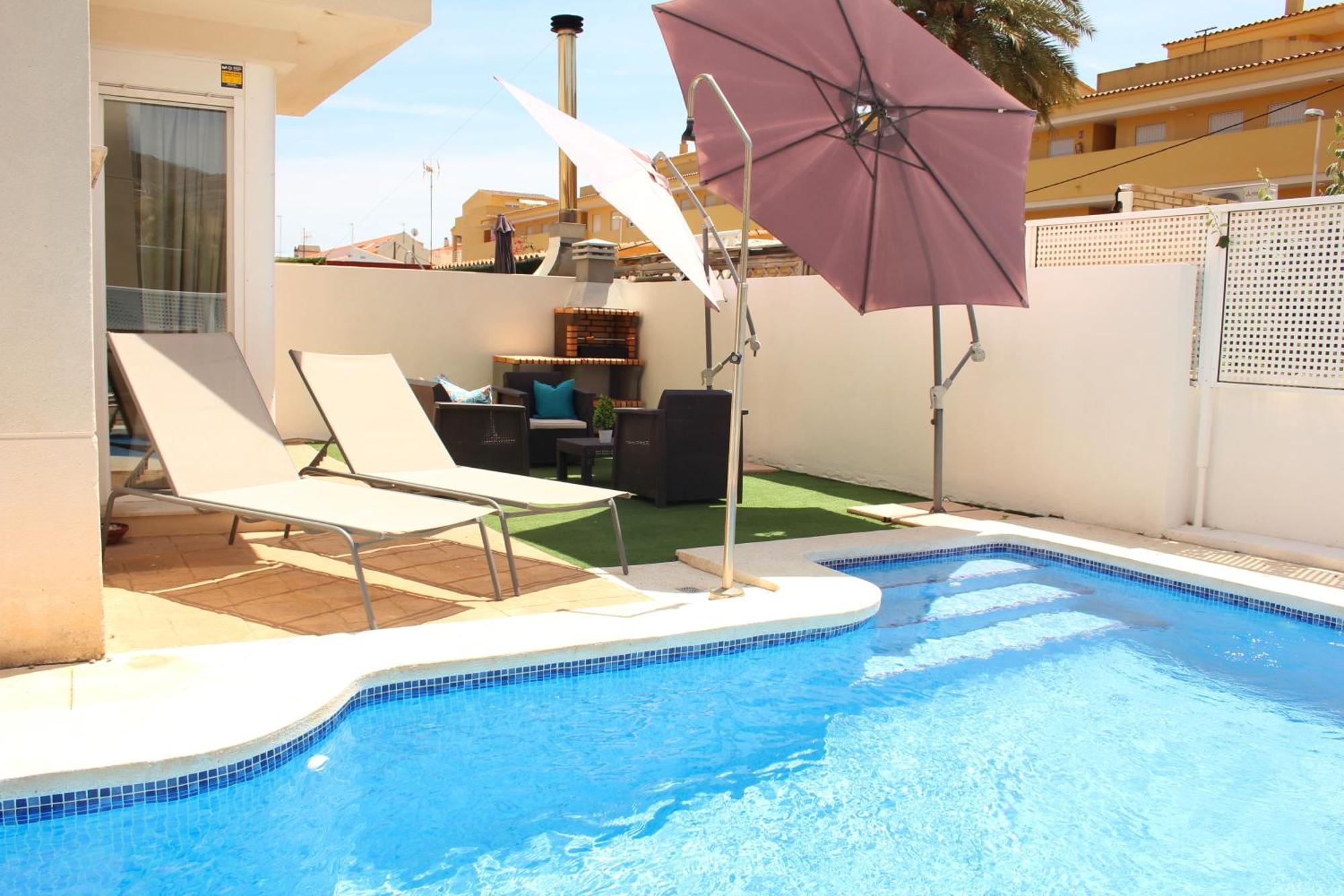 Milion Destiny Villa Playa أوروبيسا ذيل مار المظهر الخارجي الصورة